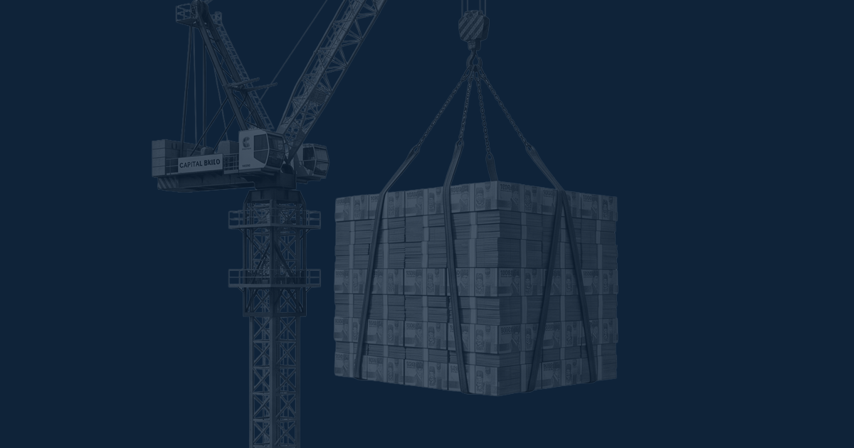 Ilustrasi crane mengangkut tumpukan uang - NEXT Indonesia Center