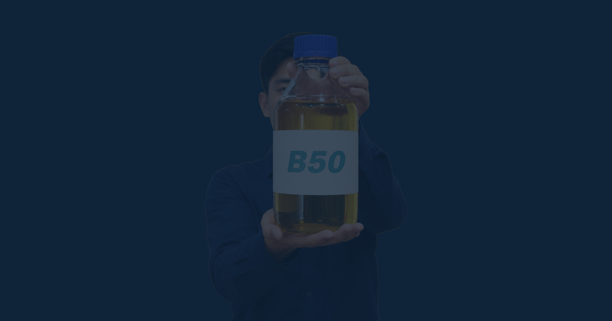 Ilustrasi orang sedang memegang botol B50 - NEXT Indonesia Center