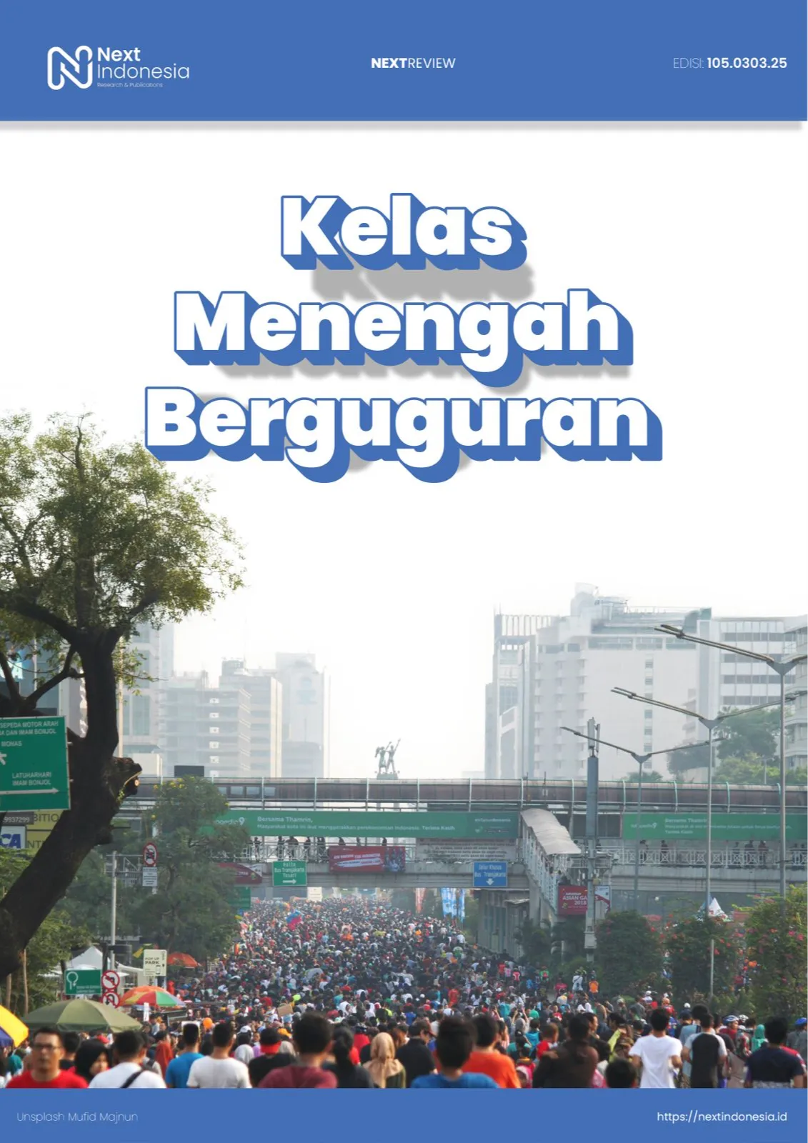 cover next review next indonesia kelas menengah berguguran.jpeg